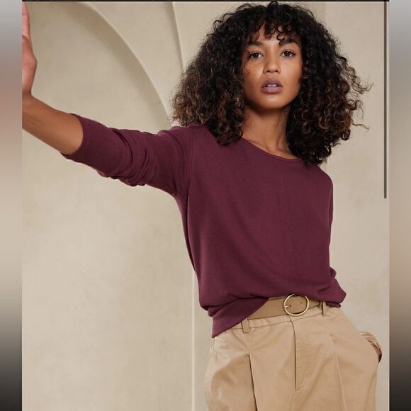 BANANA REPUBLIC SOFT LUXE BAND-HEM TOP - Picture 2 of 12